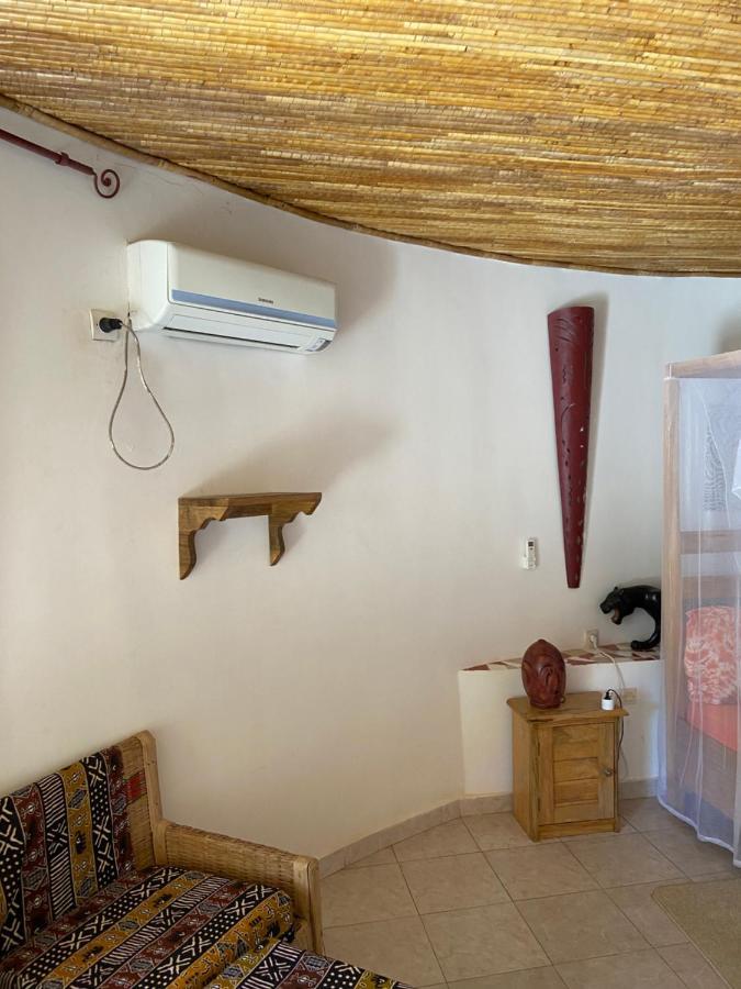 Keur Des Pecheurs Chez Ivan Ouoran Bagian luar foto